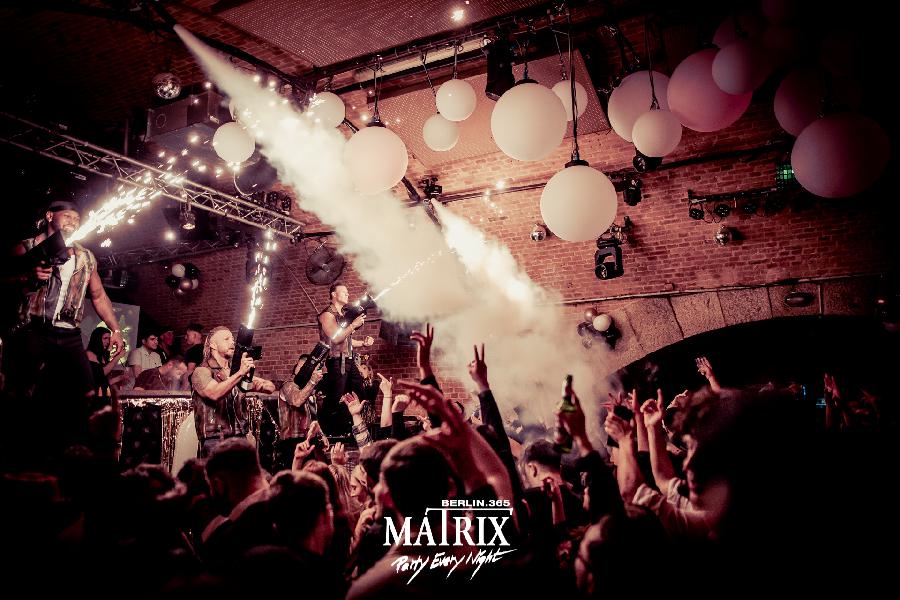 Party Bild vom 31.12.2024